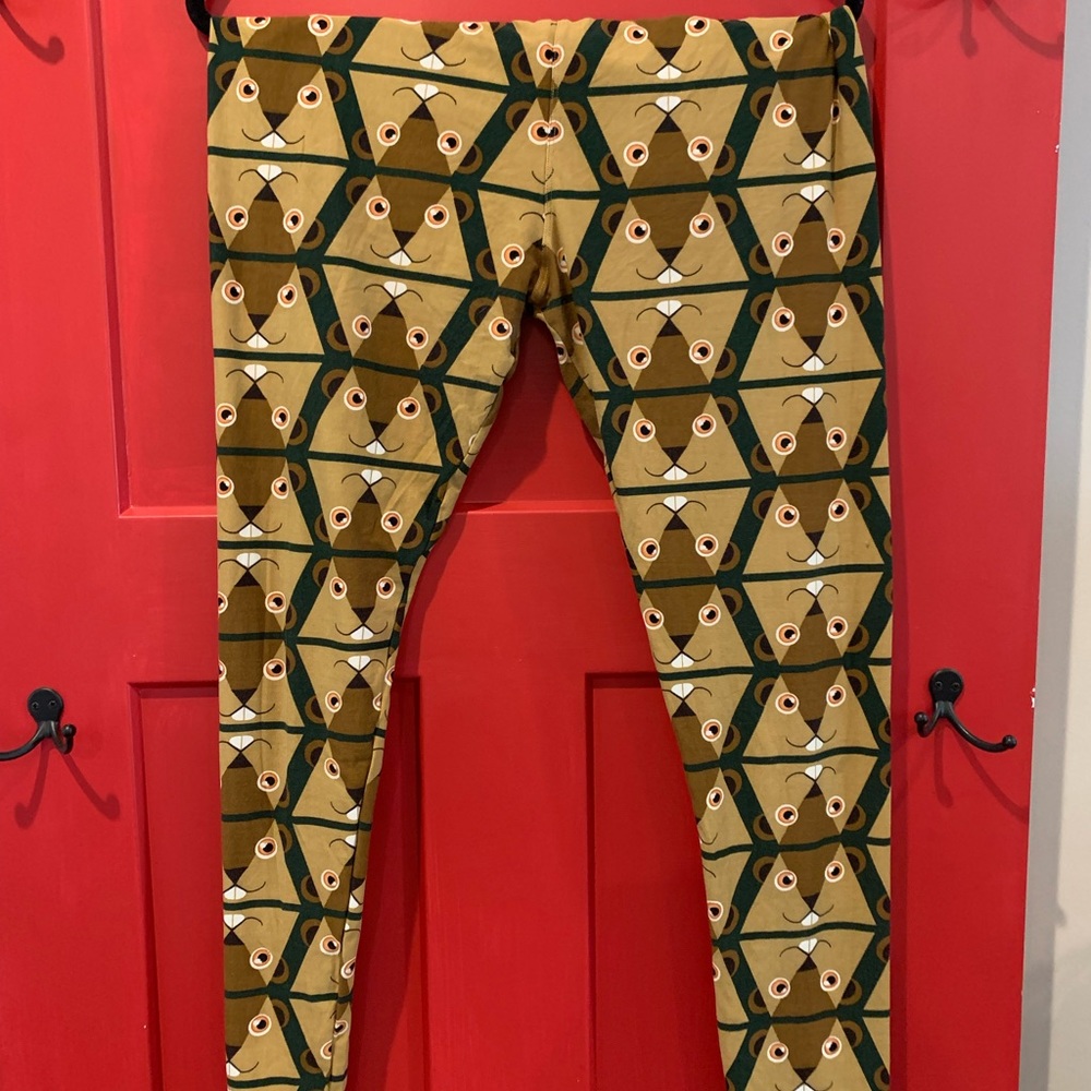 Tall and Curvy WoodChuck leggings by LuLaRoe